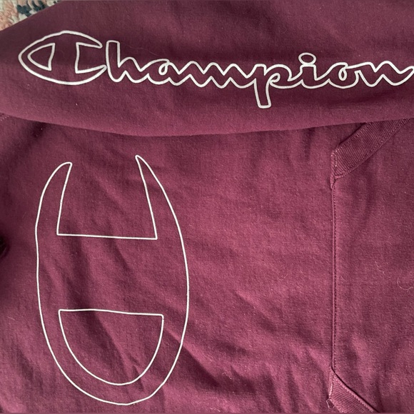 Maroon champion hoodie - Picture 3 of 4